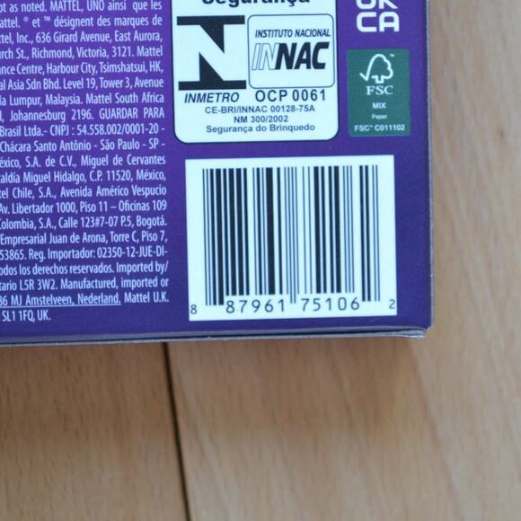 New UNO Flip! The Card Game - Picture 3 of 3